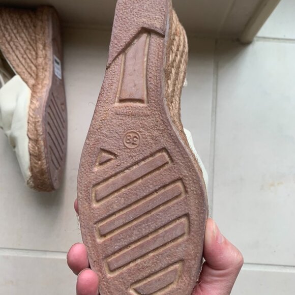 Black Canvas Wedge Shoe With Ankle Ties Size 8 - Picture 6 of 9